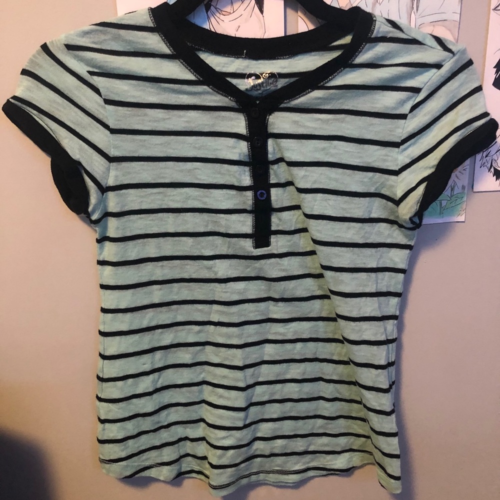 Striped Tee - Picture 2 of 4